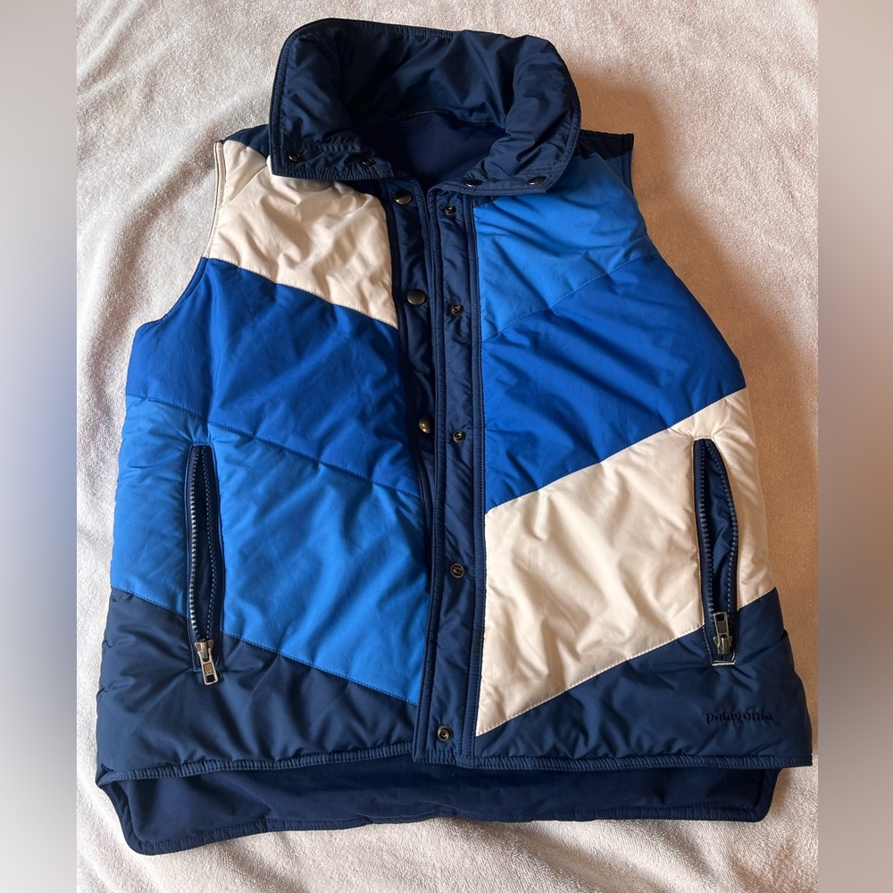 Patagonia puffer vest reversible size Medium